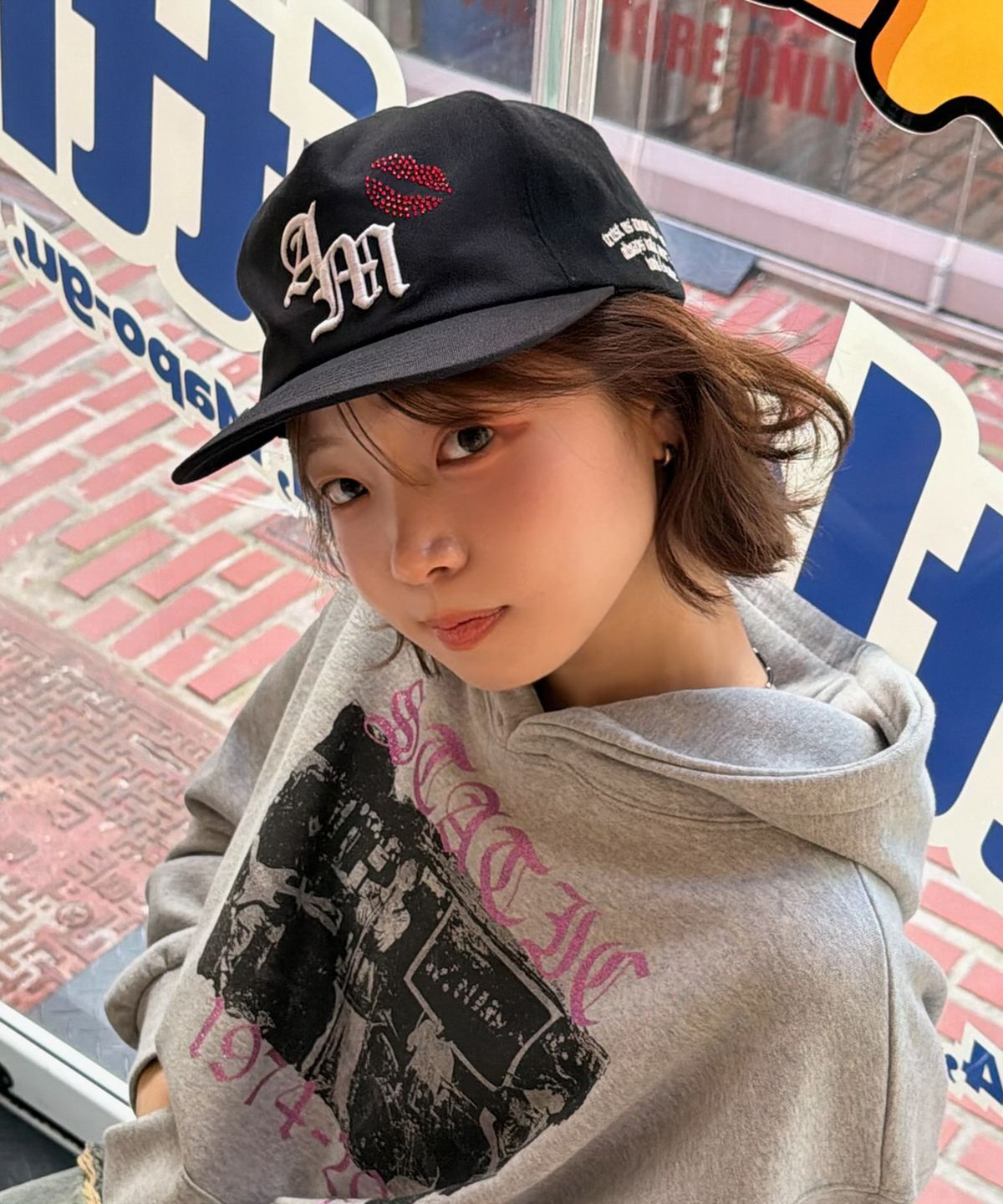 아모우(AMOU) AM Kiss Mark 5Pannel CAP BLACK