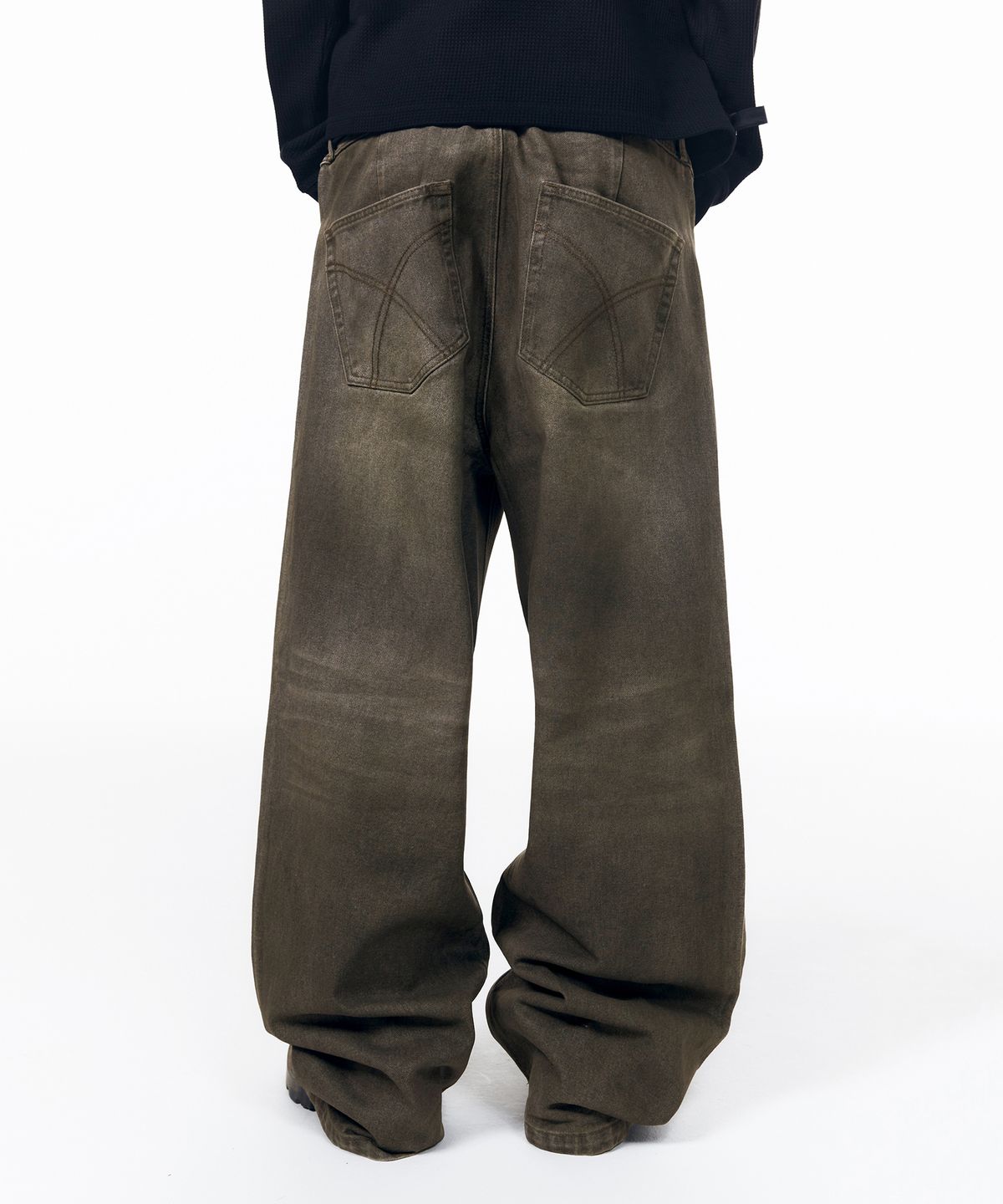 아캄(AAKAM) Dirty Waxed Denim Pants (Black)