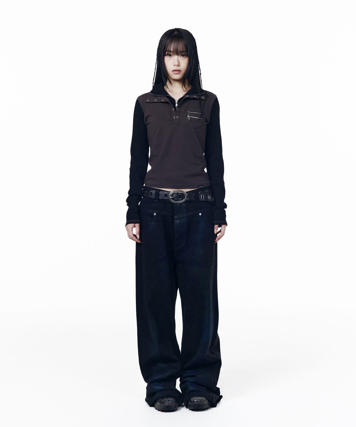 아캄(AAKAM) Glazed Wax Denim Pants (Black)