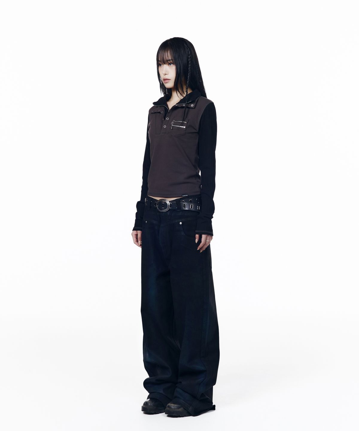 아캄(AAKAM) Glazed Wax Denim Pants (Black)