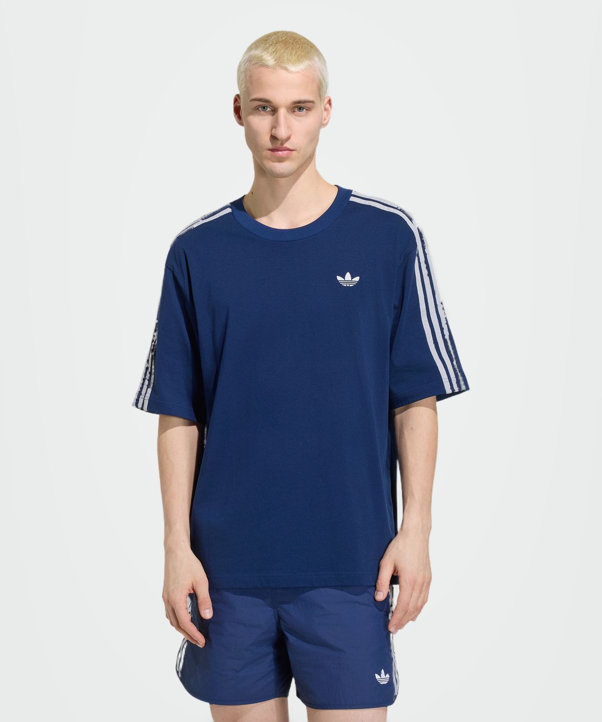 아디다스(ADIDAS) 아디컬러 3-스트라이프 오버사이즈 티 KS7414