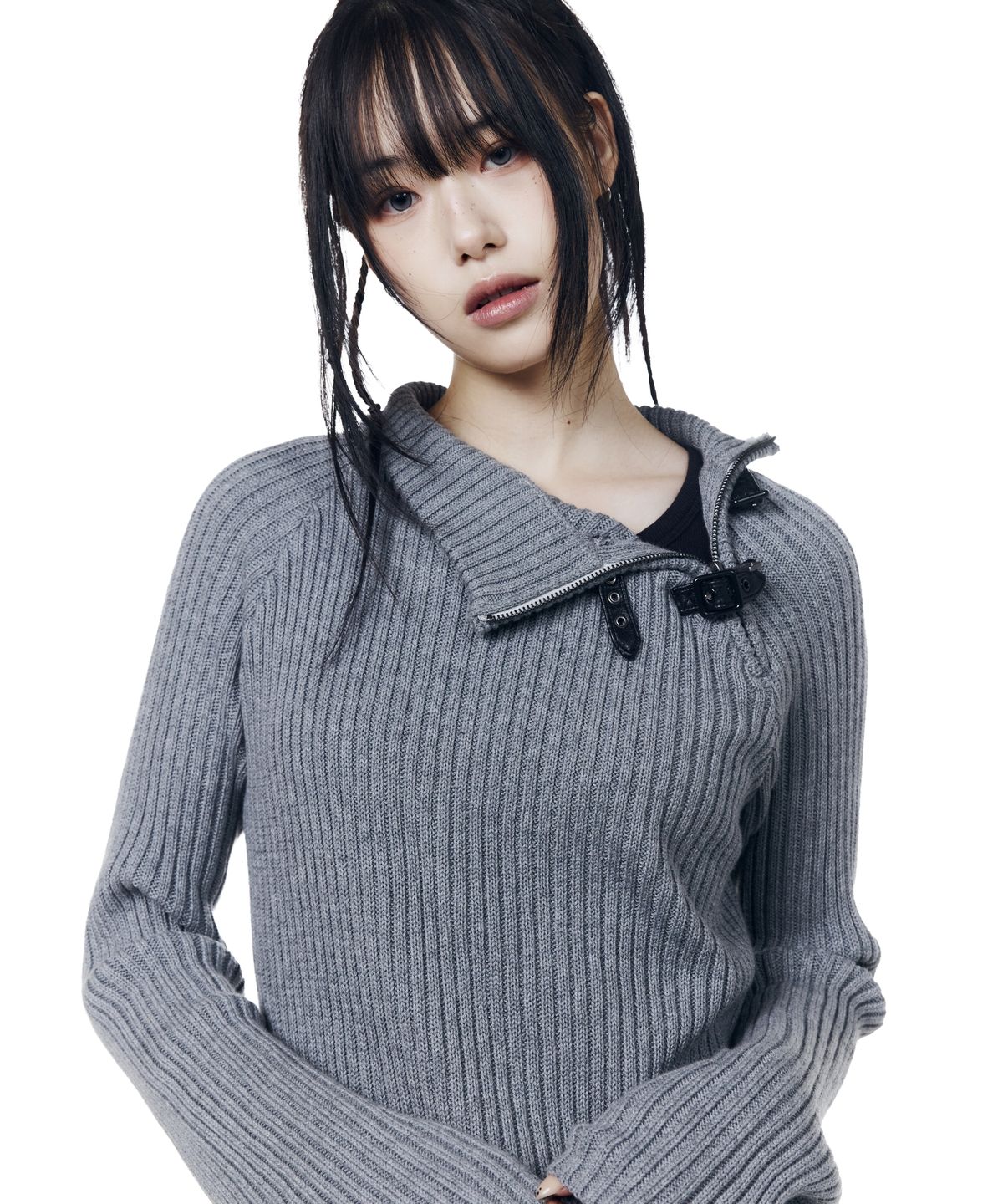 아캄(AAKAM) Slant Zipper Belted Knit (Gray)