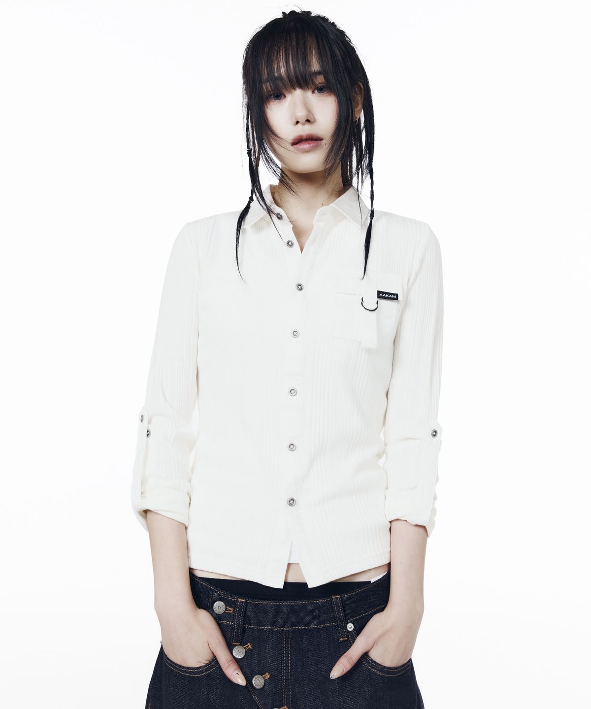 아캄(AAKAM) Roll-Up Pocket Long Shirts (White)