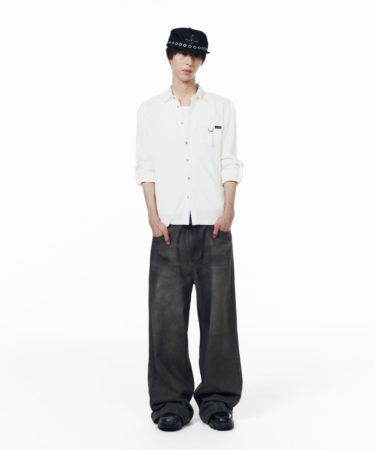 아캄(AAKAM) Roll-Up Pocket Long Shirts (White)