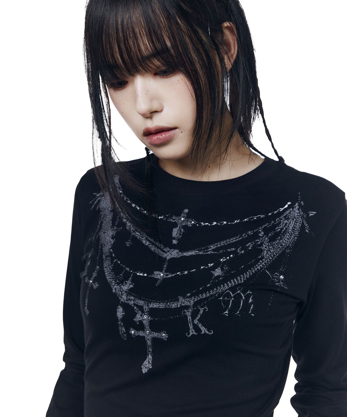 아캄(AAKAM) Gothic Chain Printed Long Sleeve (Black)