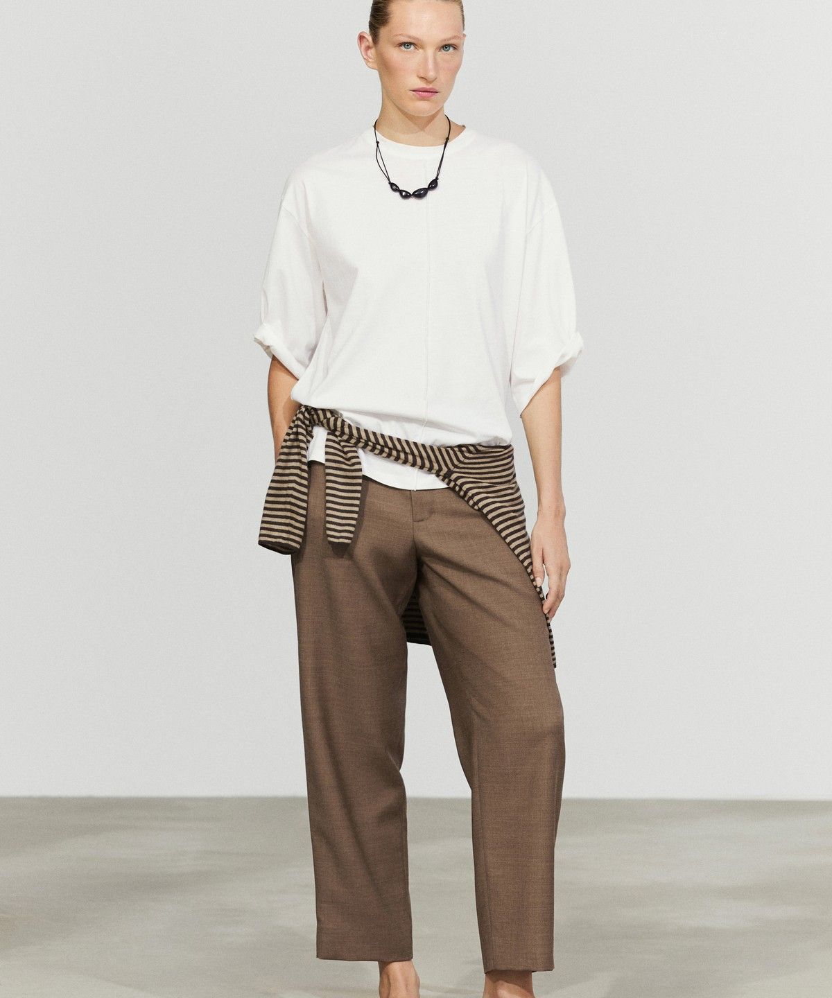 마시모두띠(MASSIMO DUTTI) 100% 코튼 솔기 반팔 티셔츠