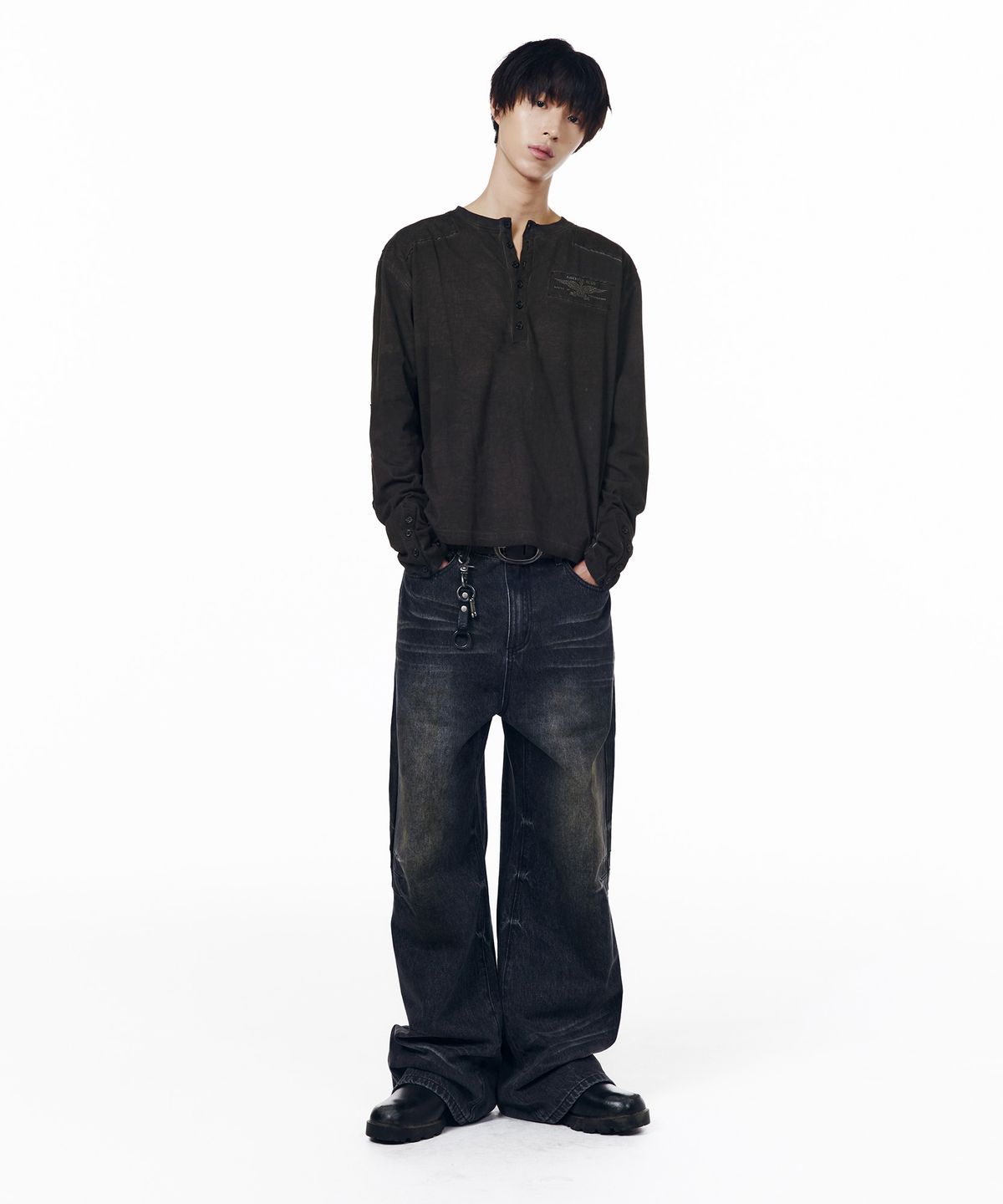 아캄(AAKAM) Military Dyed Henry Neck Long Sleeve (Black)