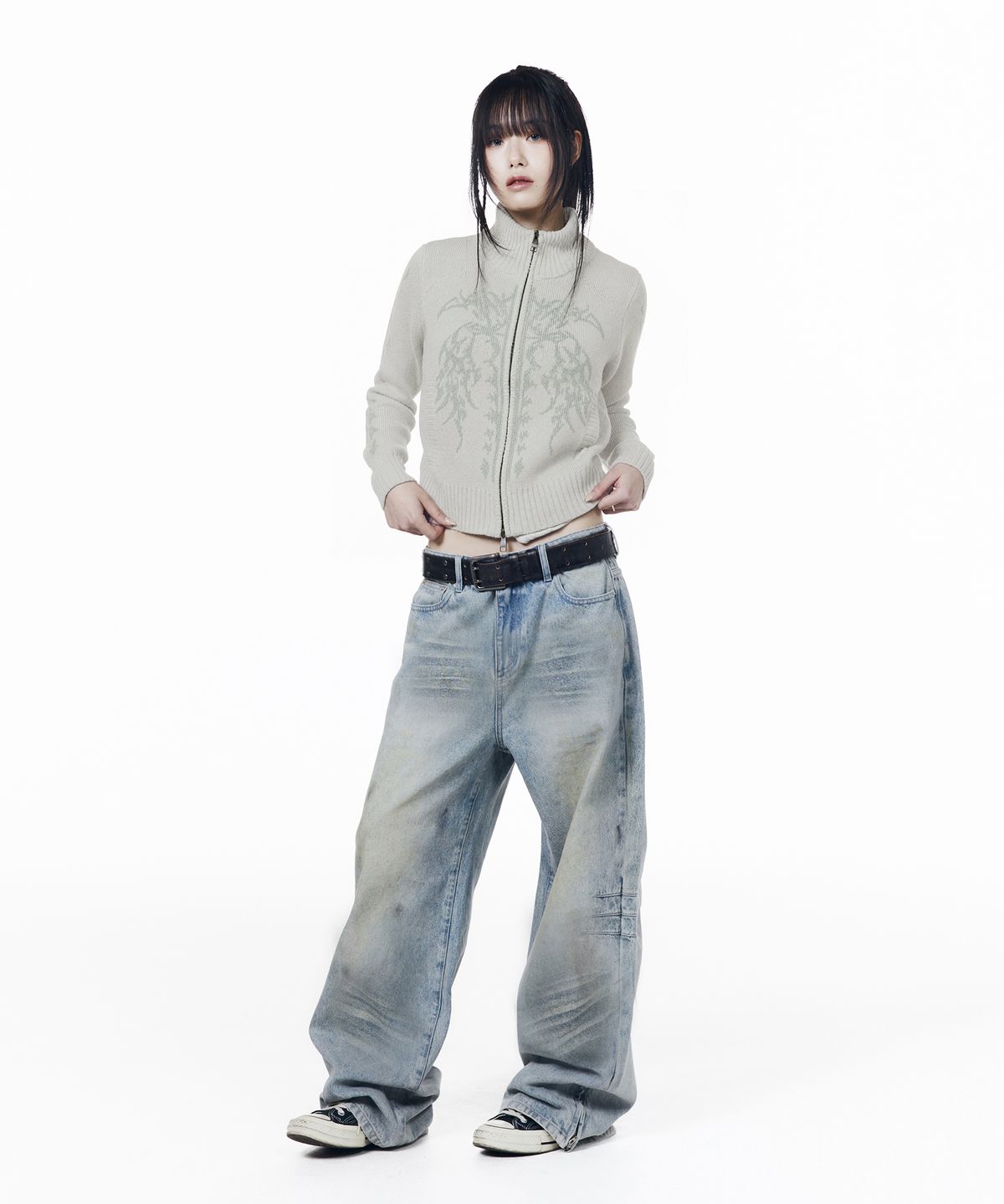 아캄(AAKAM) Gothic Jacquard Knit Zip-Up (Gray)