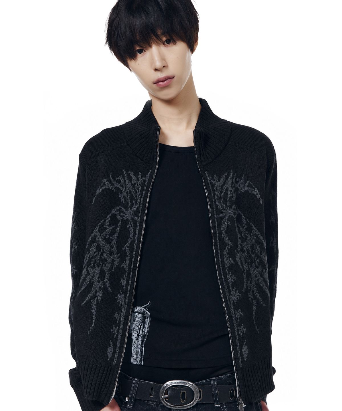 아캄(AAKAM) Gothic Jacquard Knit Zip-Up (Black)