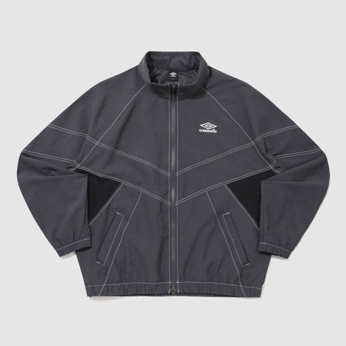 엄브로(UMBRO) 크리스피 타슬란 긴팔 자켓 챠콜 UR324CJK91