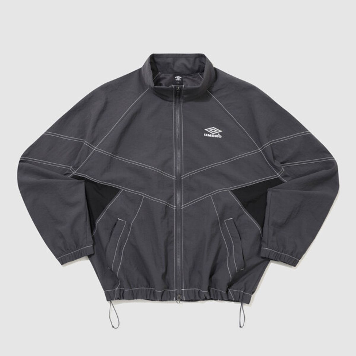 엄브로(UMBRO) 크리스피 타슬란 긴팔 자켓 챠콜 UR324CJK91