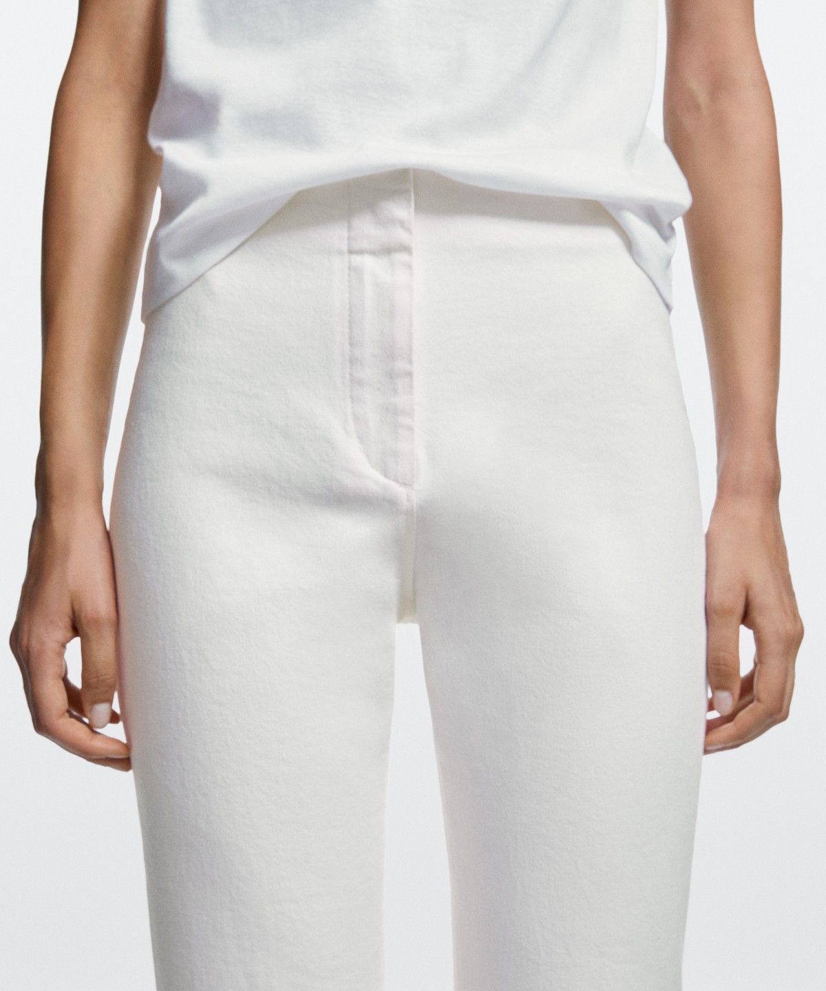 마시모두띠(MASSIMO DUTTI) 데님 카프리 팬츠