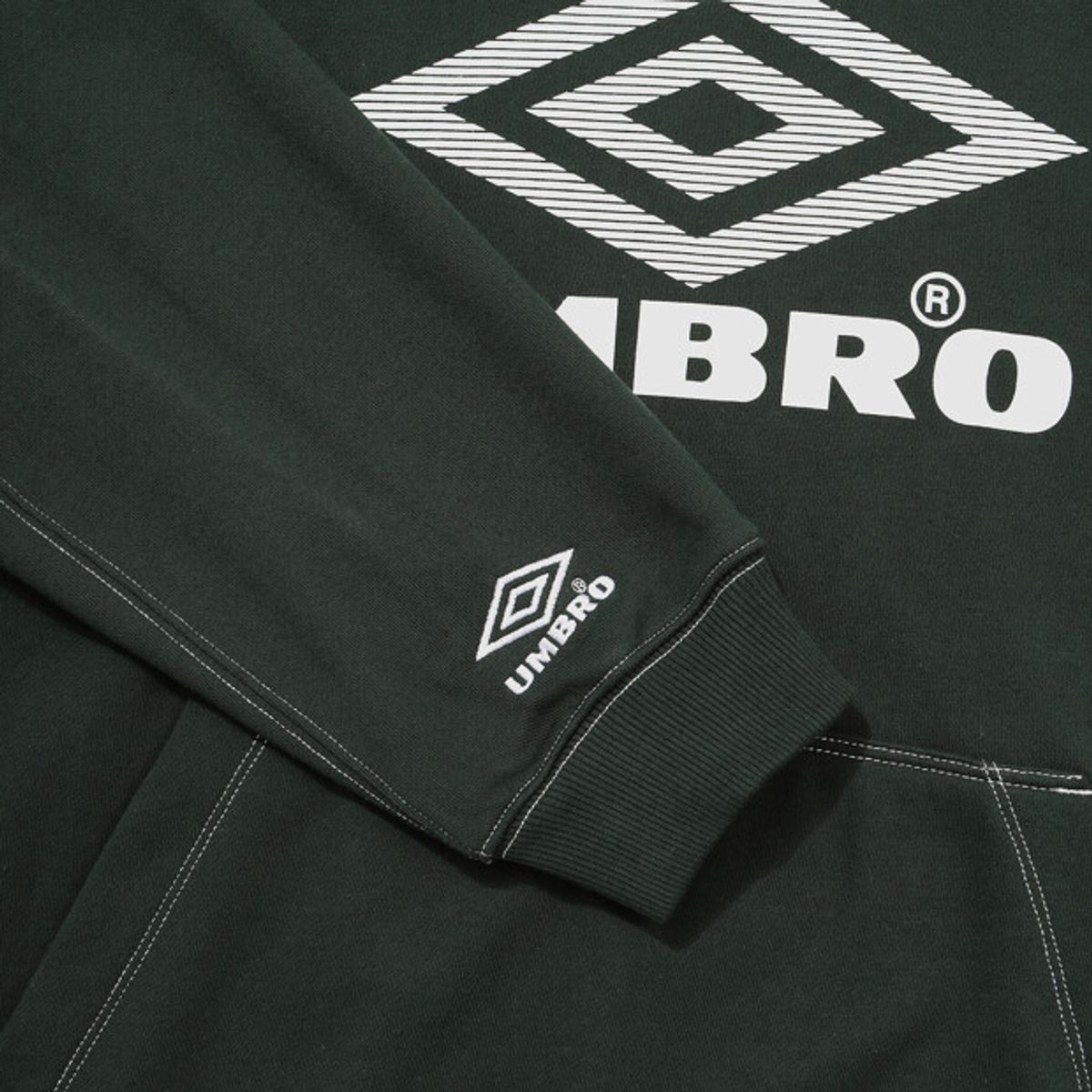 엄브로(UMBRO) 크리스피 타슬란 솔리드 후드 티셔츠 그린 UR321CHD96