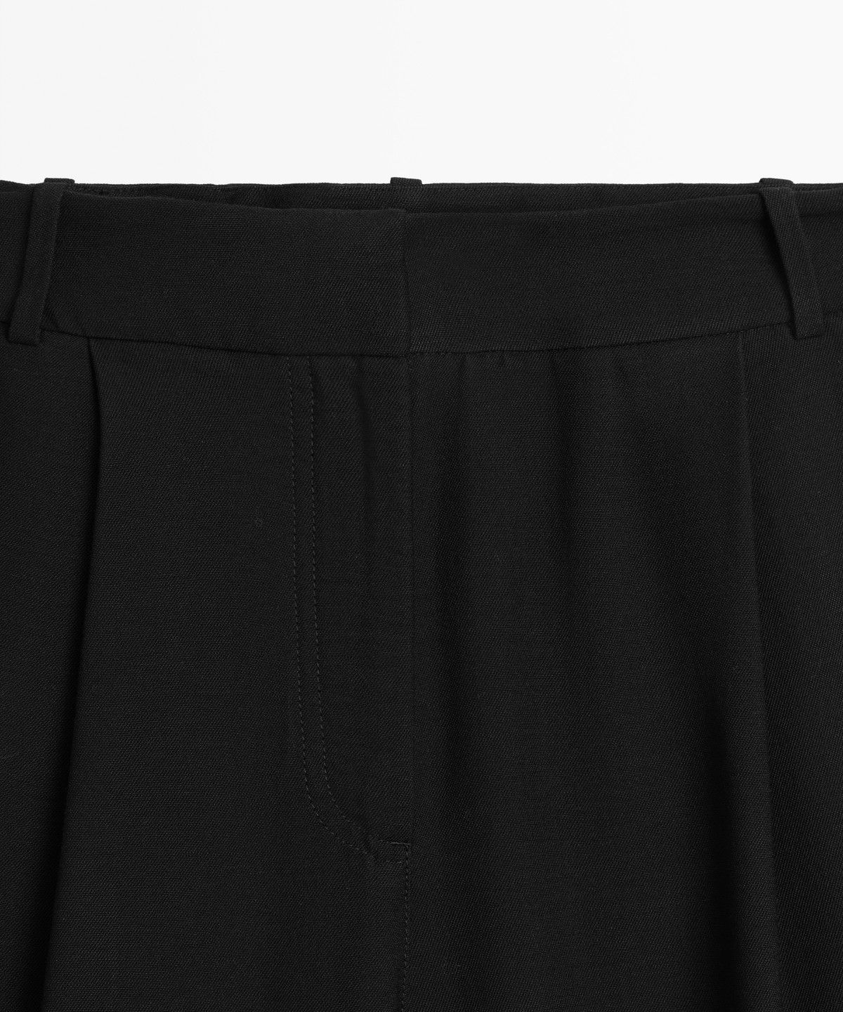 마시모두띠(MASSIMO DUTTI) 플리츠 배럴핏 팬츠