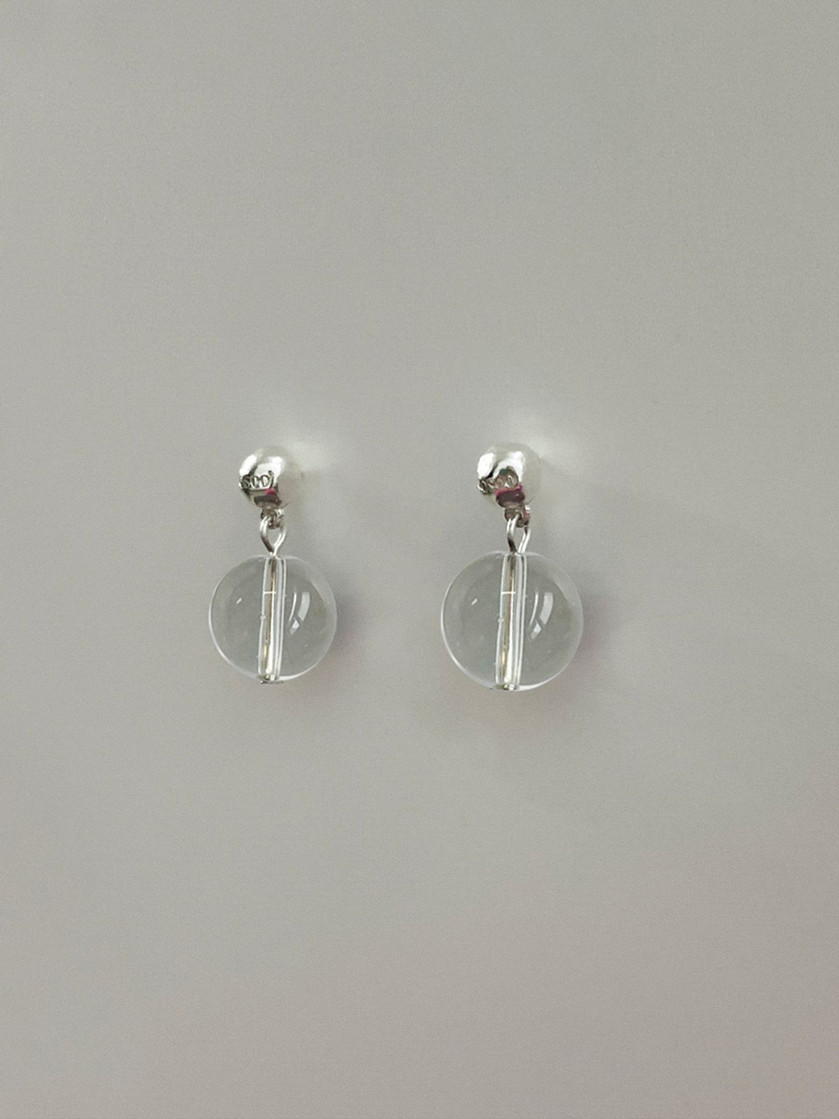 소수(SOSOO) Quartz SOSOO Ball Drop Earrings