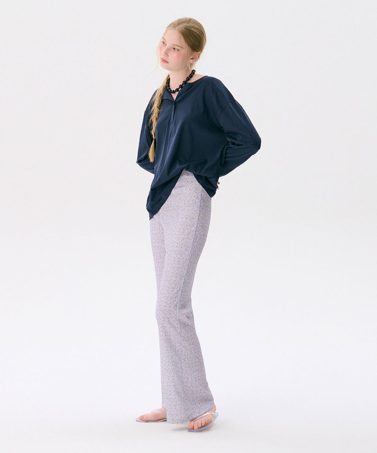 준준스페이스(JUNEJUNE SPACE) Floral Bootcut Pants_Purple(꽃무늬 부츠컷 팬츠_퍼플)