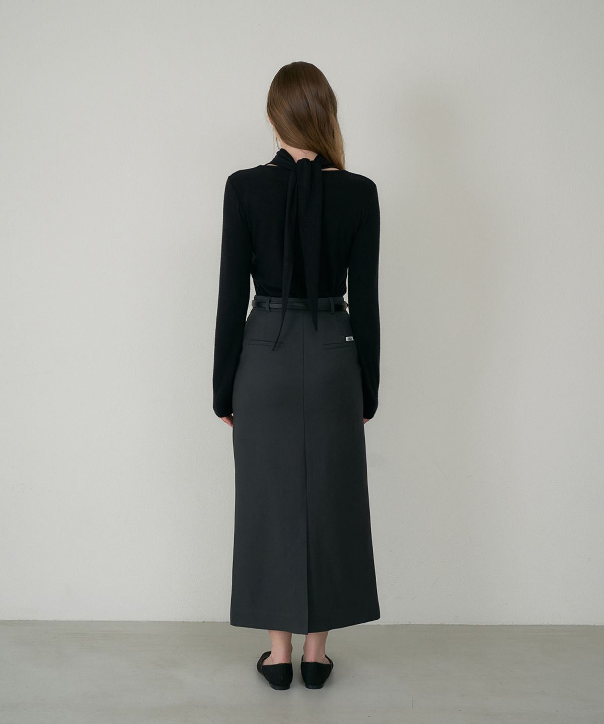 드헤베(DEHEVE) Wool Slim Long Skirt [Charcoal]