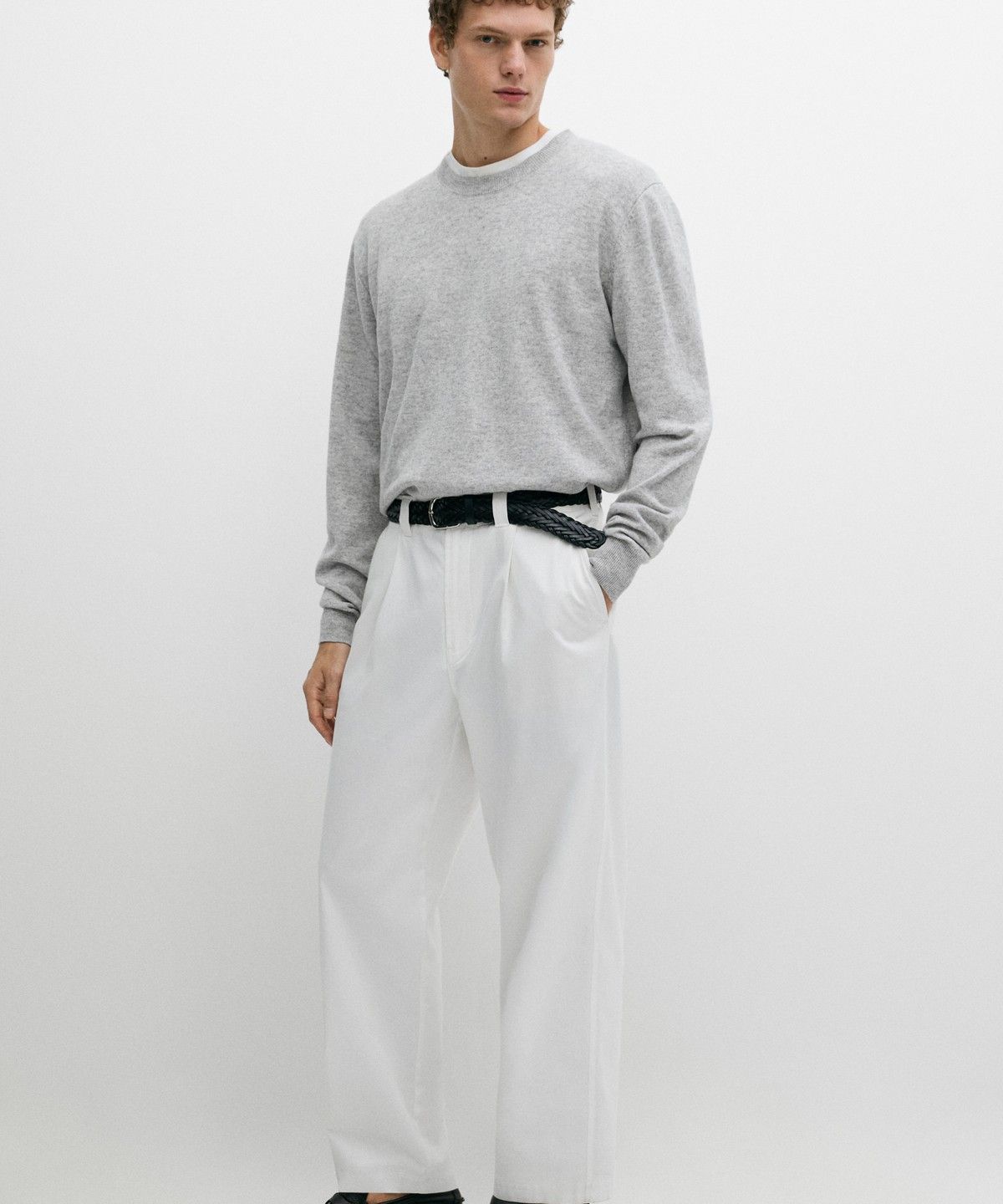마시모두띠(MASSIMO DUTTI) 울 혼방 라운드넥 니트 스웨터