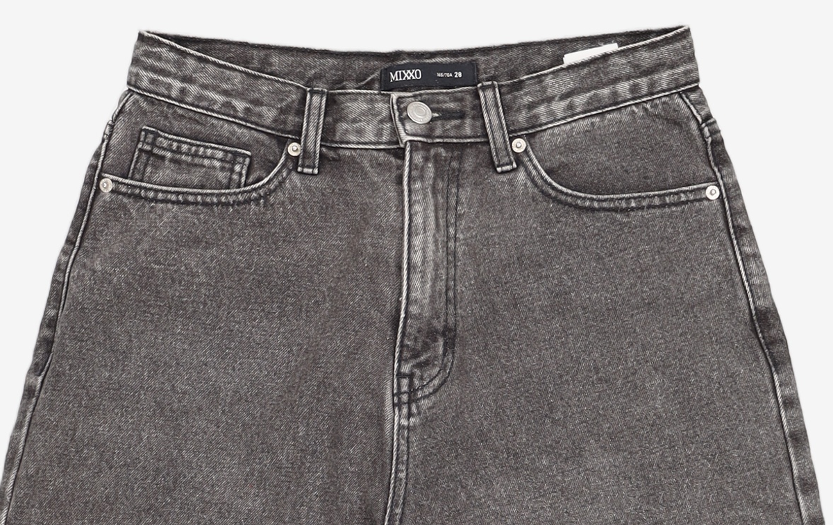 미쏘(MIXXO) 루즈핏 버뮤다 데님_MIWTHE518J 28