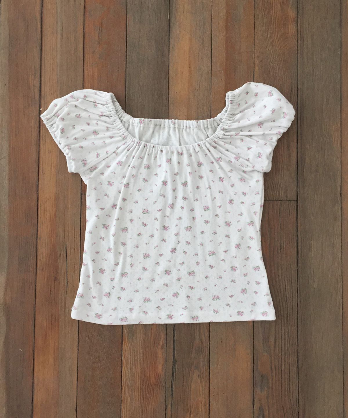 위스페어리(WHISFAIRY) Petite Candy Top - MINT CREAM