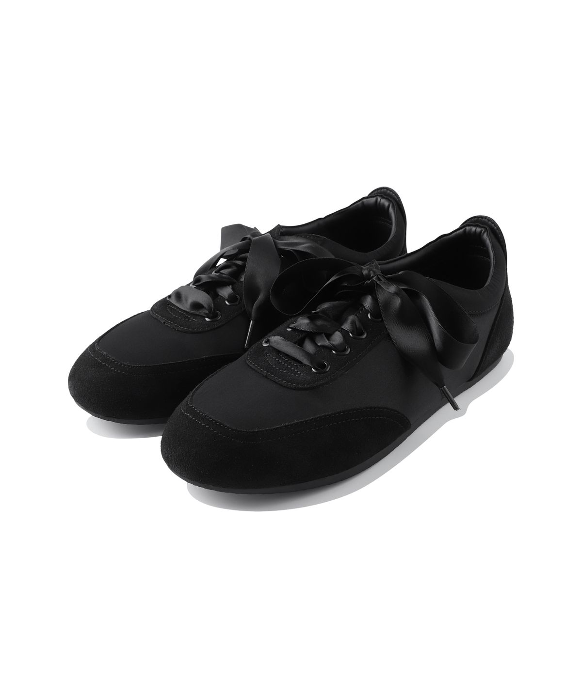 마리떼 프랑소와 저버(MARITHÉ + FRANҪOIS GIRBAUD) W LACE-UP SATIN SNEAKERS black