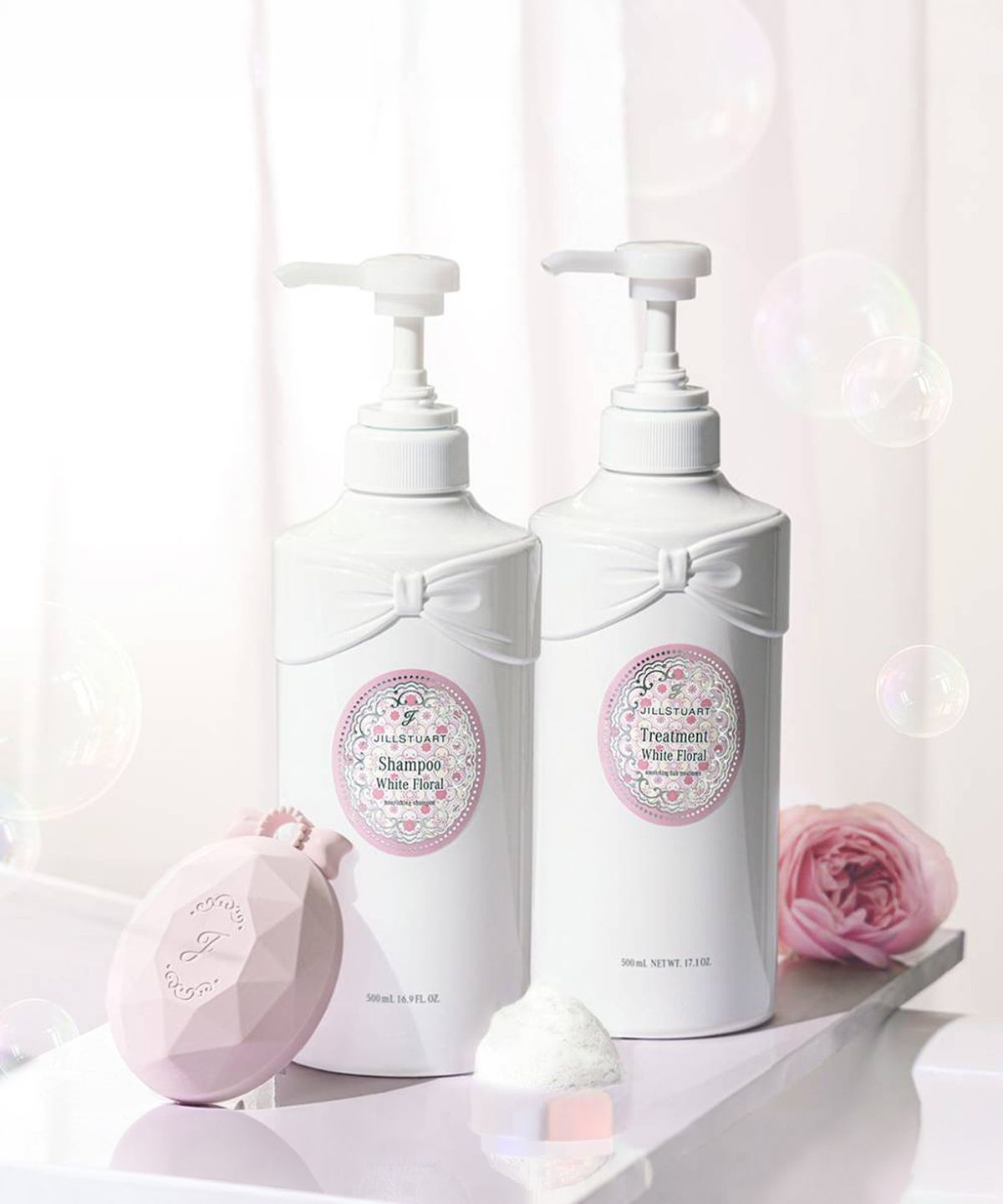 질스튜어트 뷰티(JILLSTUART BEAUTY) 화이트 플로럴 샴푸 500ml(+쇼핑백)