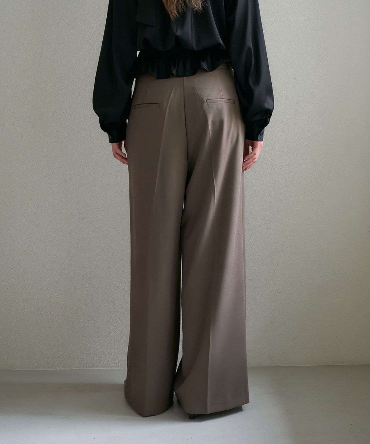 드헤베(DEHEVE) Tailored Wide Slacks [Brown]