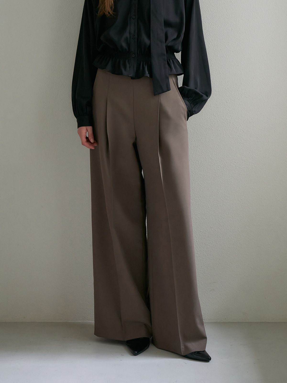 드헤베(DEHEVE) Tailored Wide Slacks [Brown]