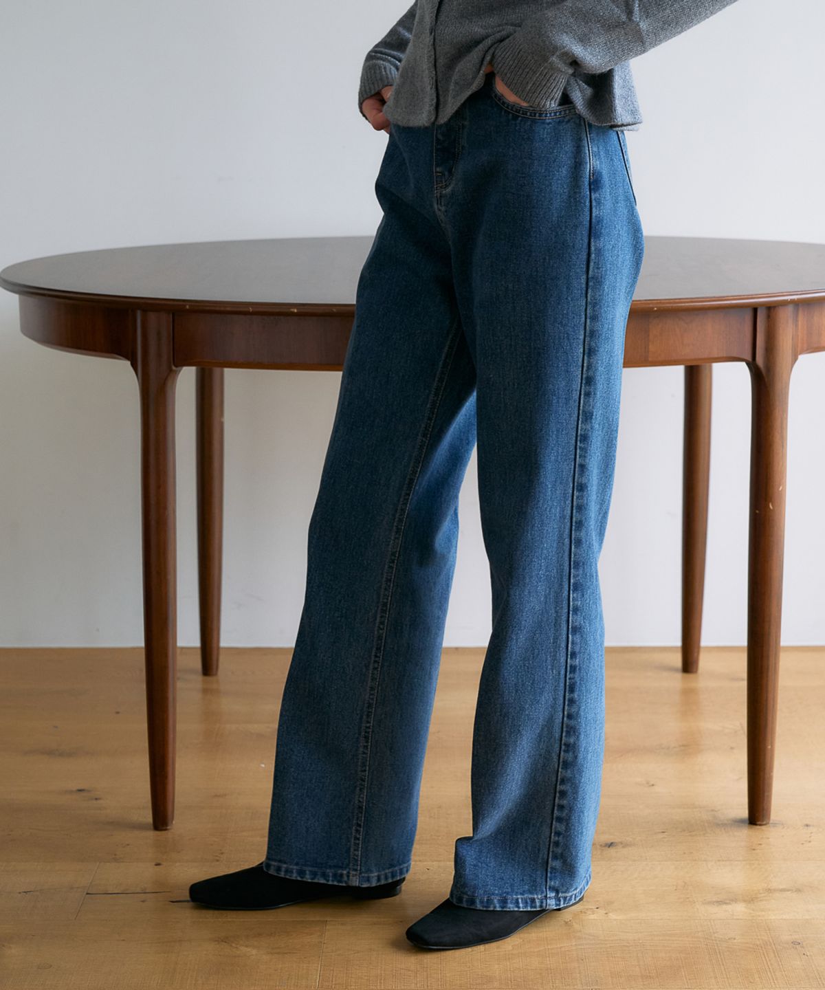 드헤베(DEHEVE) Tailored Straight Denim Pants [Dark Blue]