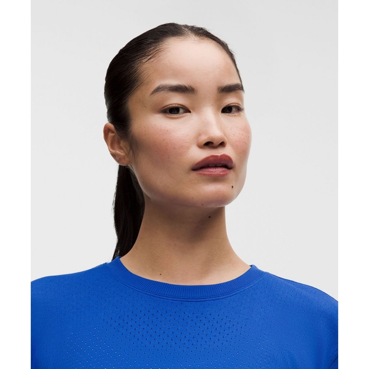 룰루레몬(LULULEMON) 스위프틀리 릴랙스드 숏슬리브 셔츠 힙 렝스 *로고  BEBA