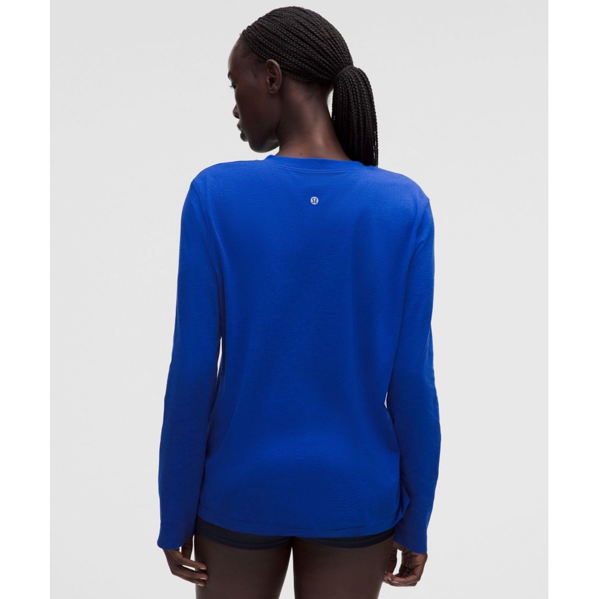 룰루레몬(LULULEMON) 스위프틀리 릴랙스드 롱슬리브 셔츠 *업데이트 핏  BEBA BEBA