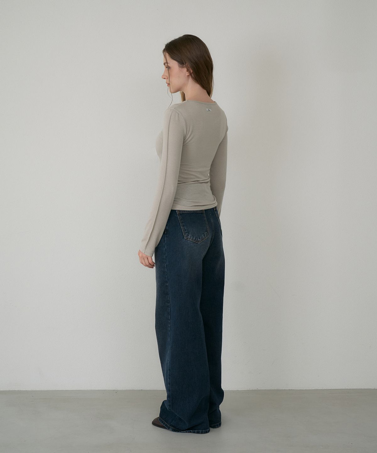 드헤베(DEHEVE) Soft Layer Slim Long Sleeve [Beige]