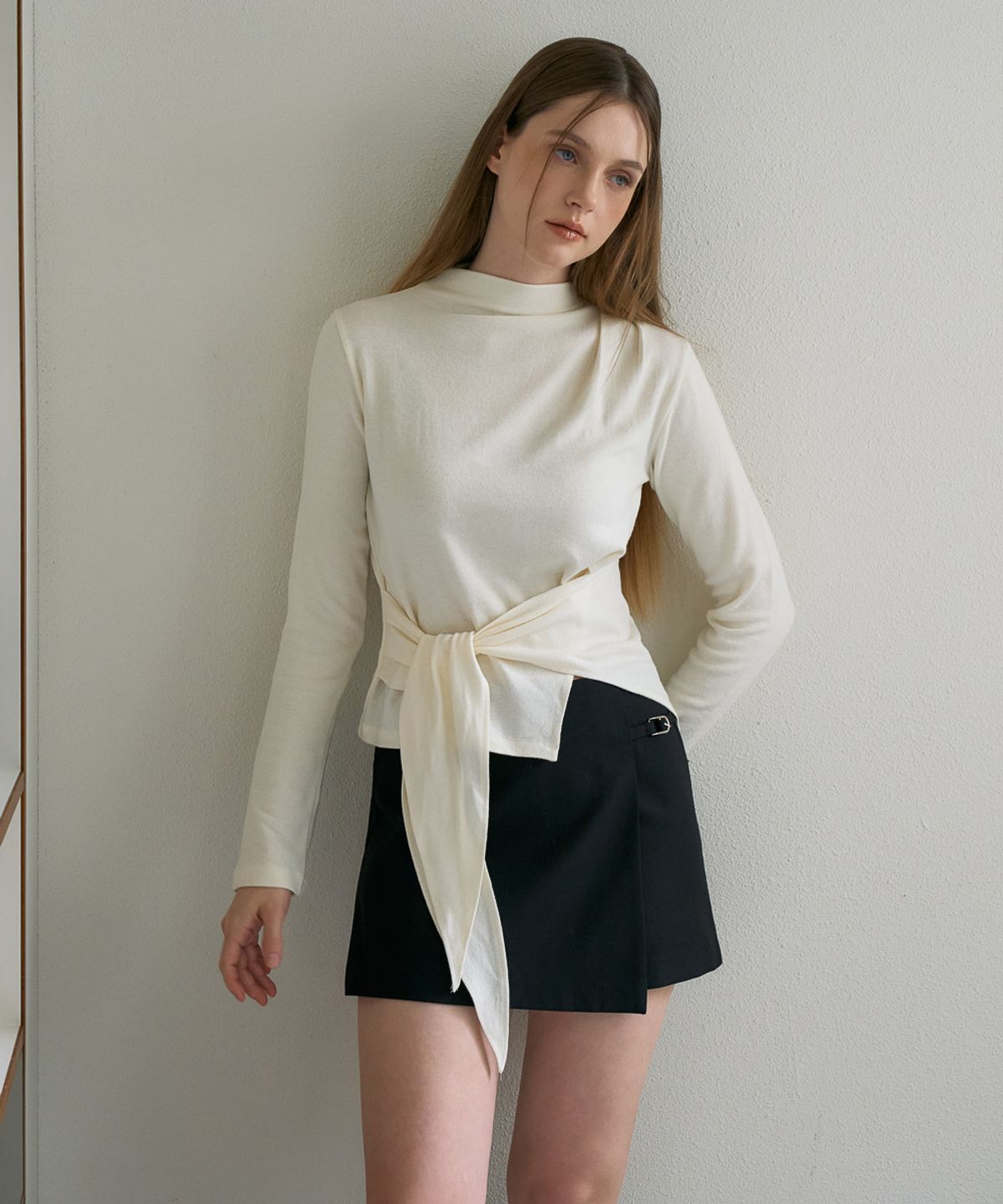 드헤베(DEHEVE) Wool Mock-neck Wrap Long Sleeve [Ivory]
