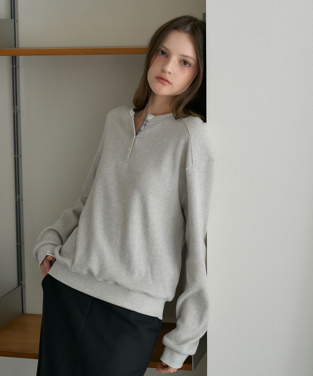 드헤베(DEHEVE) Check Henley-neck Sweatshirt [Oatmeal]
