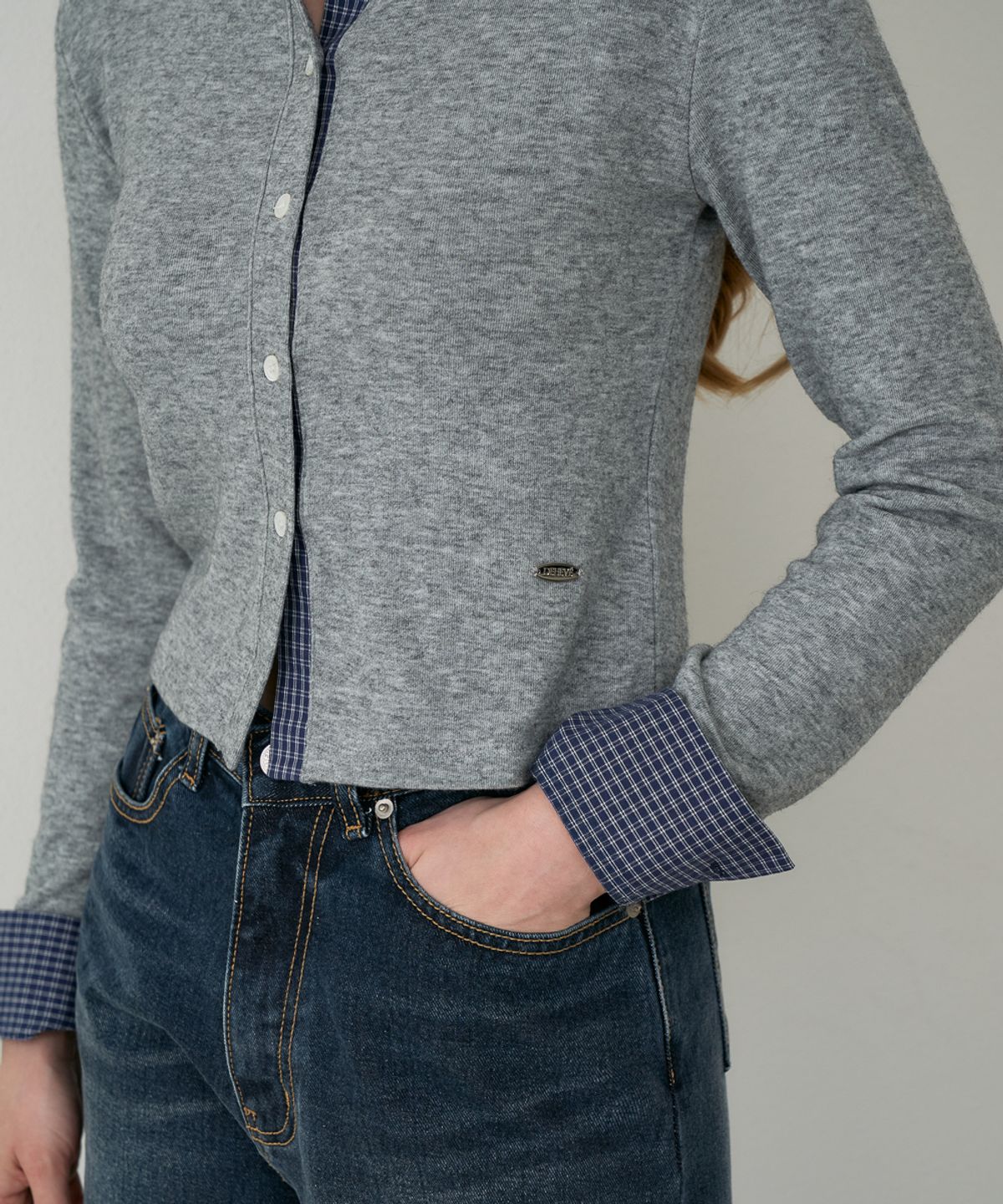 드헤베(DEHEVE) Check Trim Wool Cardigan [Gray]