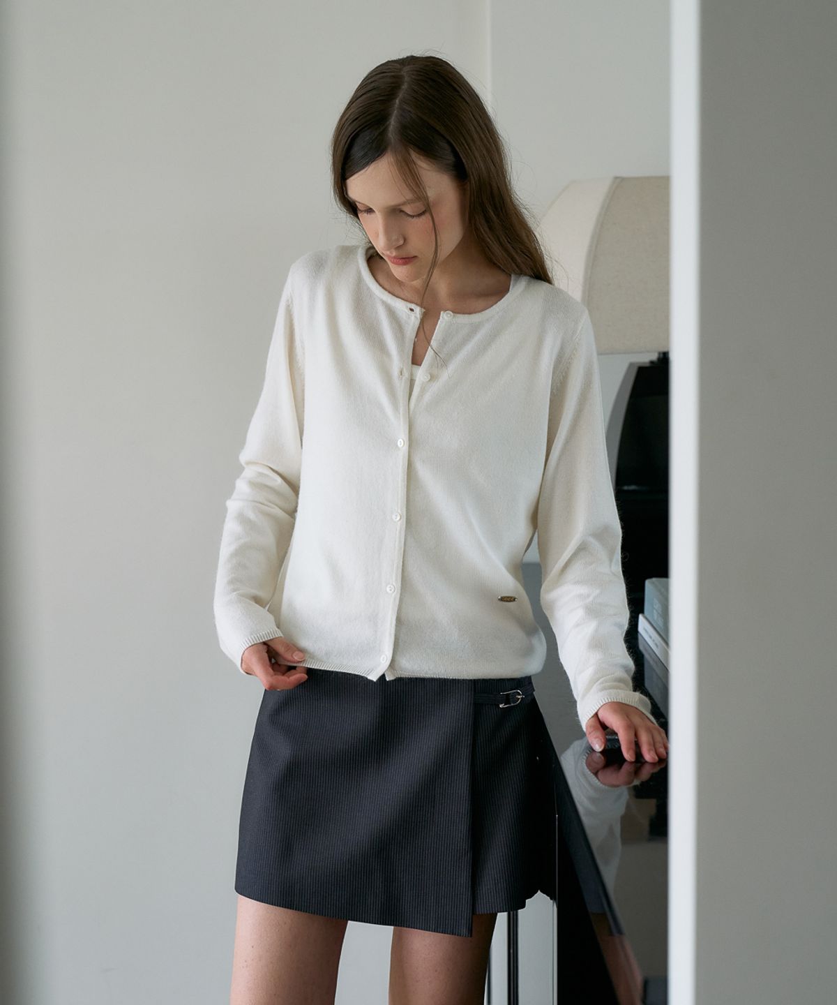 드헤베(DEHEVE) Wool Basic Crop Cardigan [Ivory]