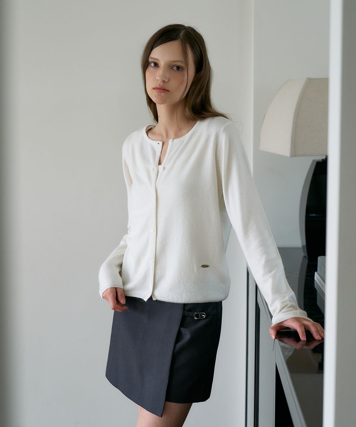 드헤베(DEHEVE) Wool Basic Crop Cardigan [Ivory]