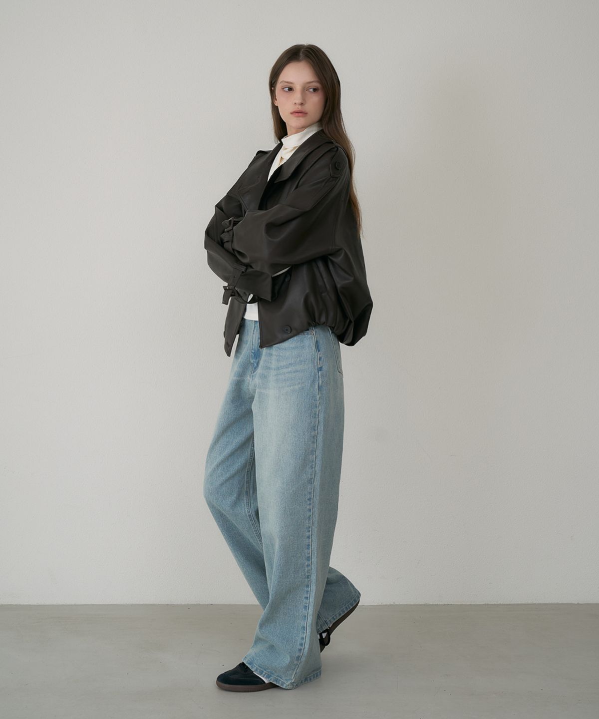 드헤베(DEHEVE) Double High-neck Leather Jumper [Brown]