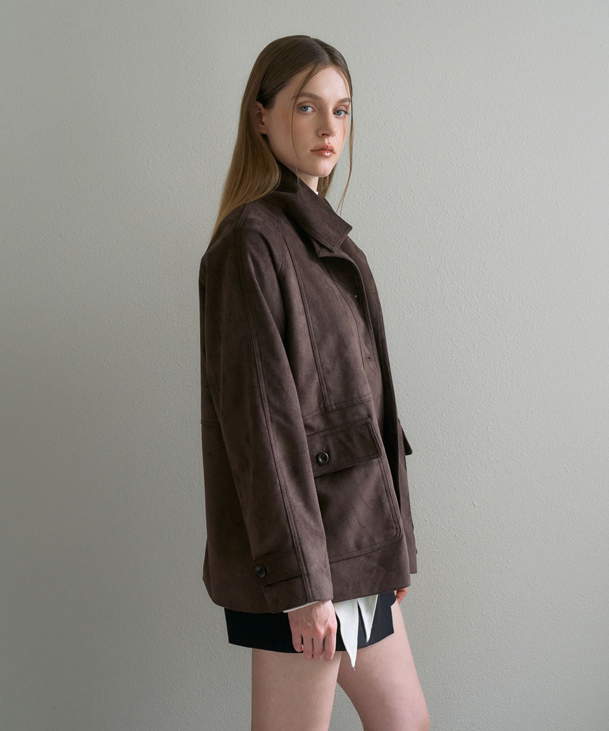 드헤베(DEHEVE) Suede High-neck Half Jacket [Cocoa Brown]