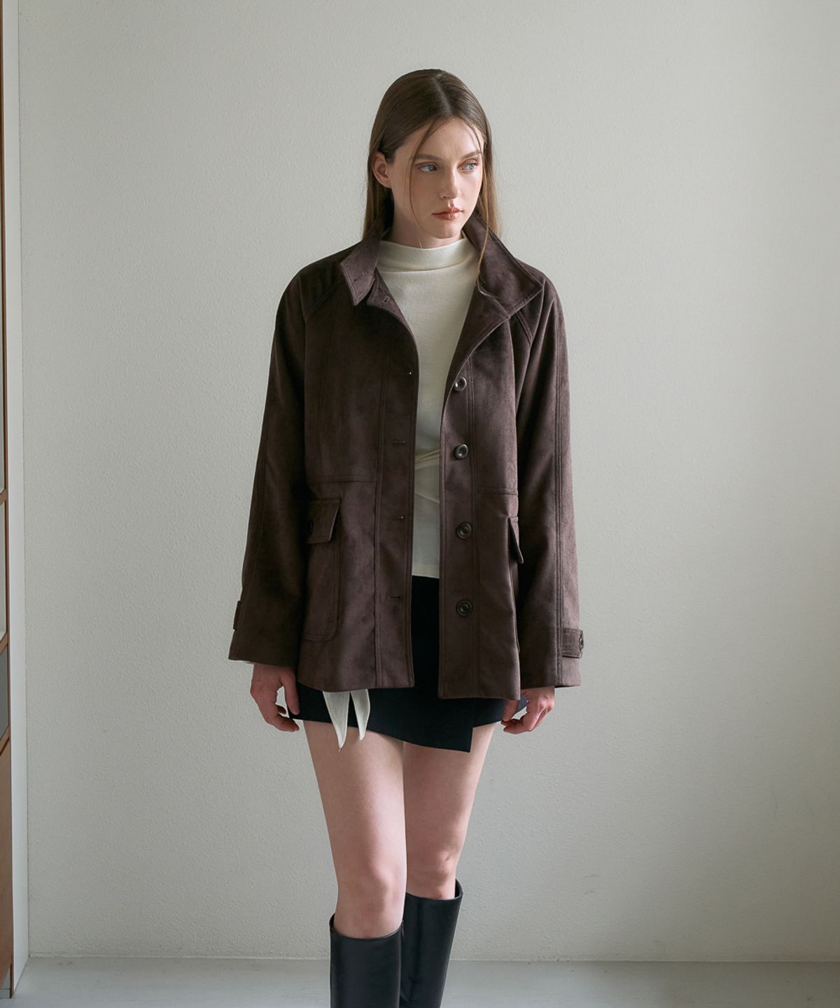 드헤베(DEHEVE) Suede High-neck Half Jacket [Cocoa Brown]