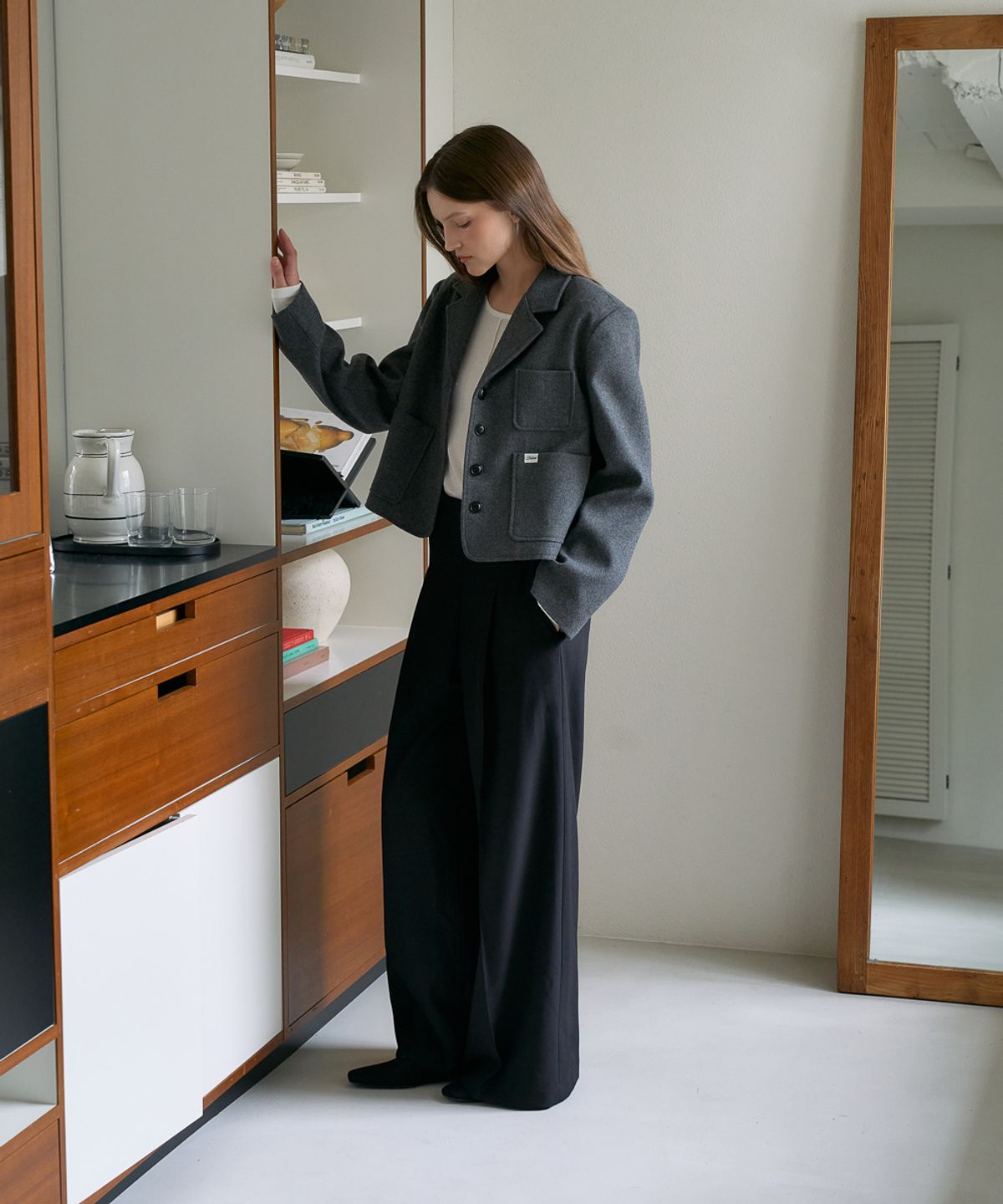 드헤베(DEHEVE) Herringbone Tailored Wool Crop Jacket [Gray]