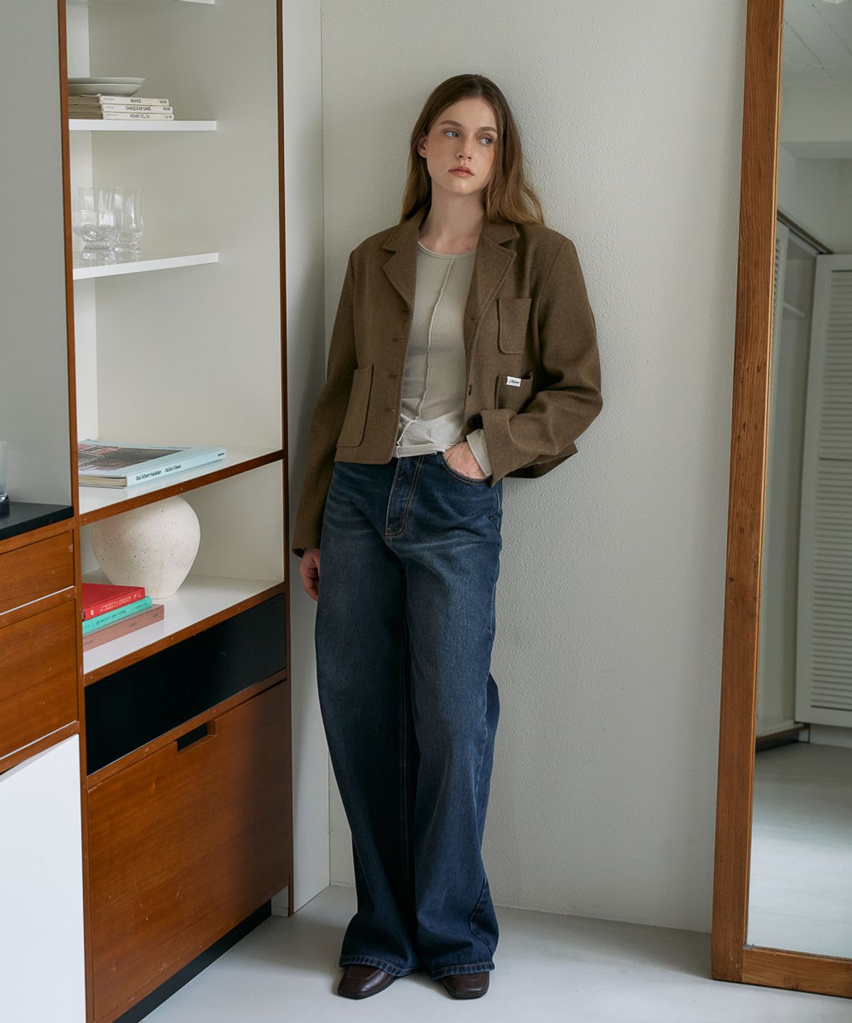 드헤베(DEHEVE) Herringbone Tailored Wool Crop Jacket [Camel]