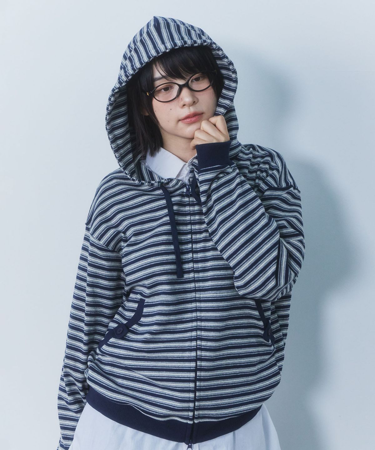 코드그라피(CGP) 포켓 포인트 스트라이프 후드 집업-다크 그레이