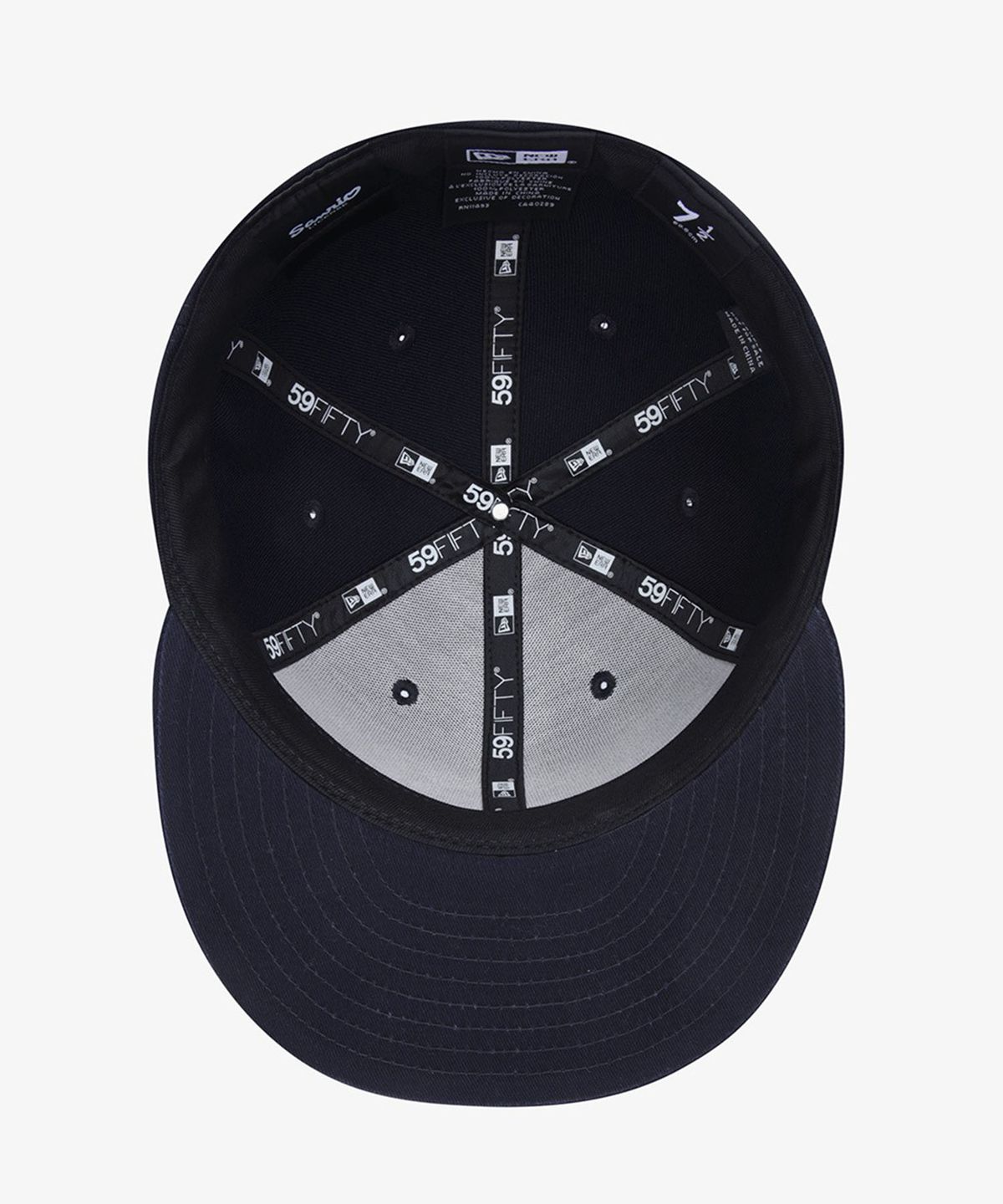 뉴에라(NEW ERA) 산리오 시나모롤 피티드캡 네이비