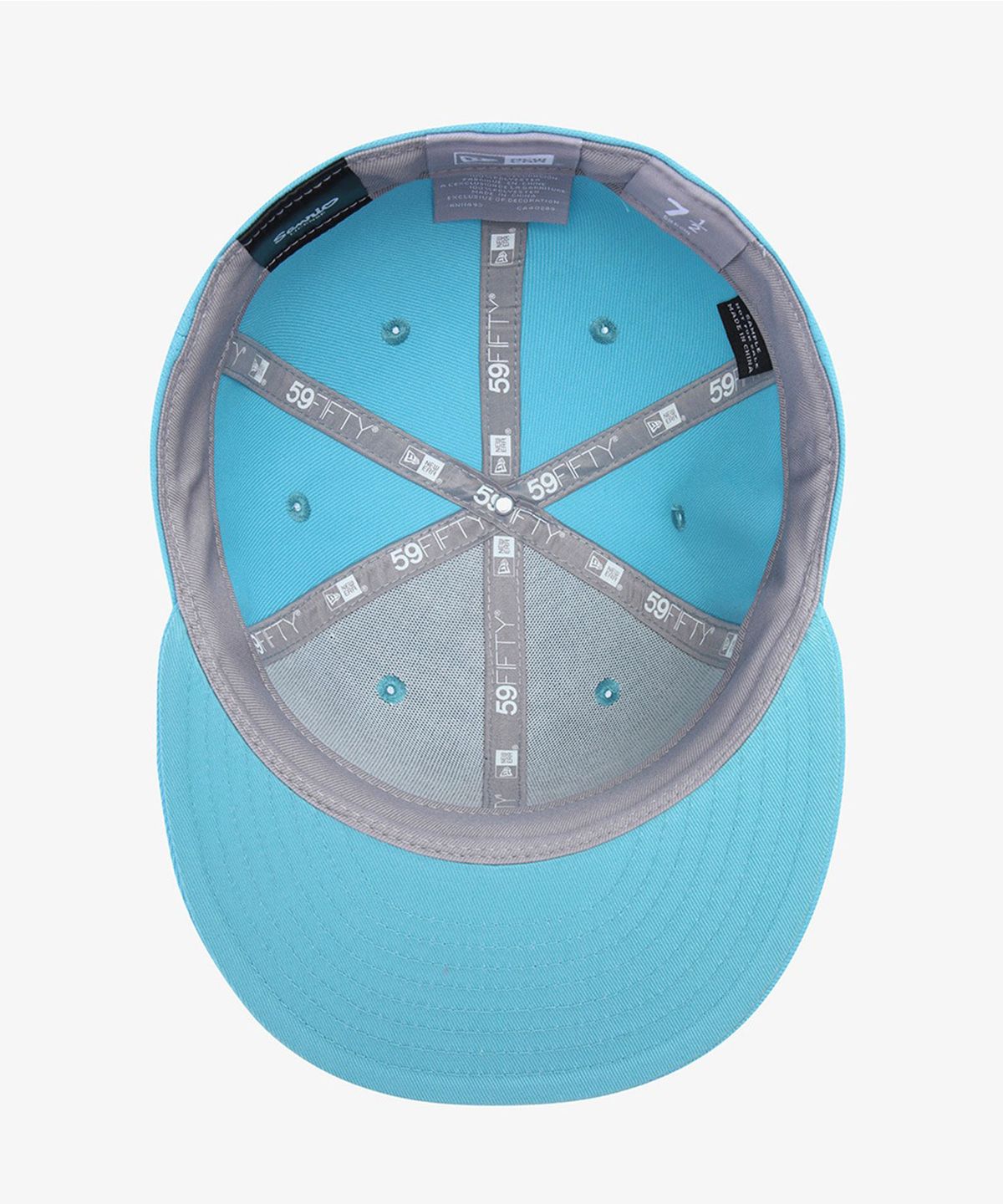뉴에라(NEW ERA) 산리오 한교동 피티드캡 블루 폼