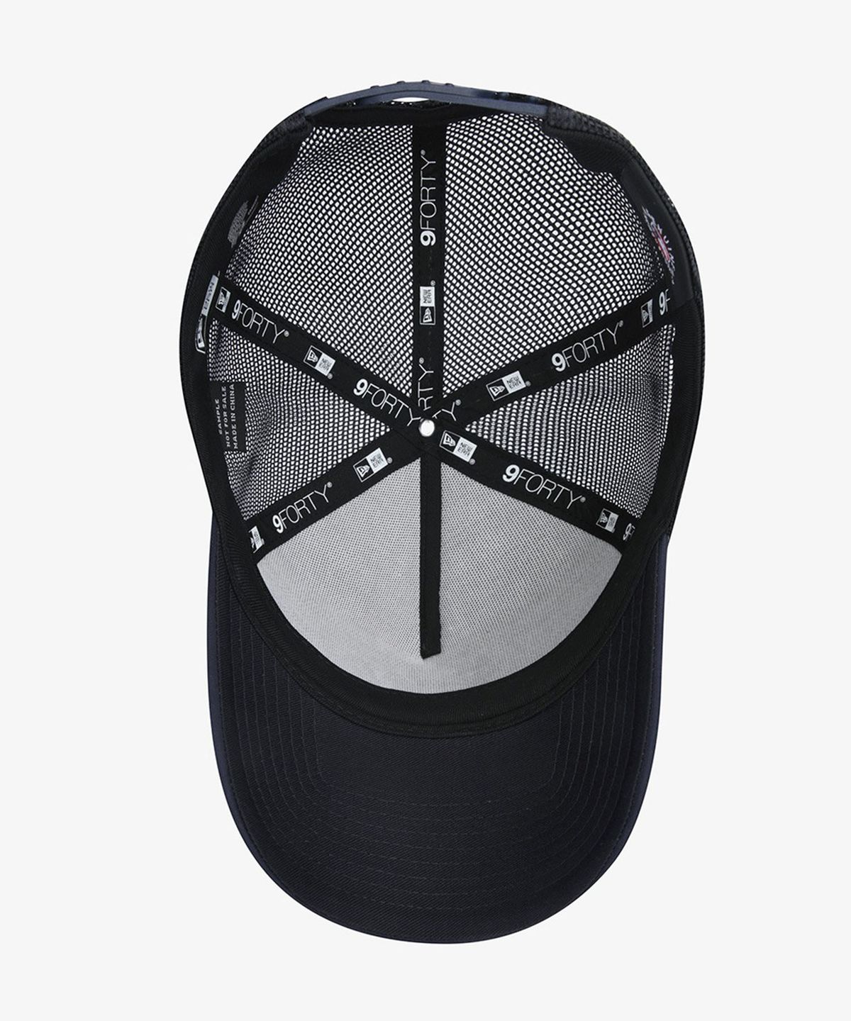 뉴에라(NEW ERA) MLB 뉴욕 양키스 스폰지 시리즈 A프레임 트러커 볼캡 네이비