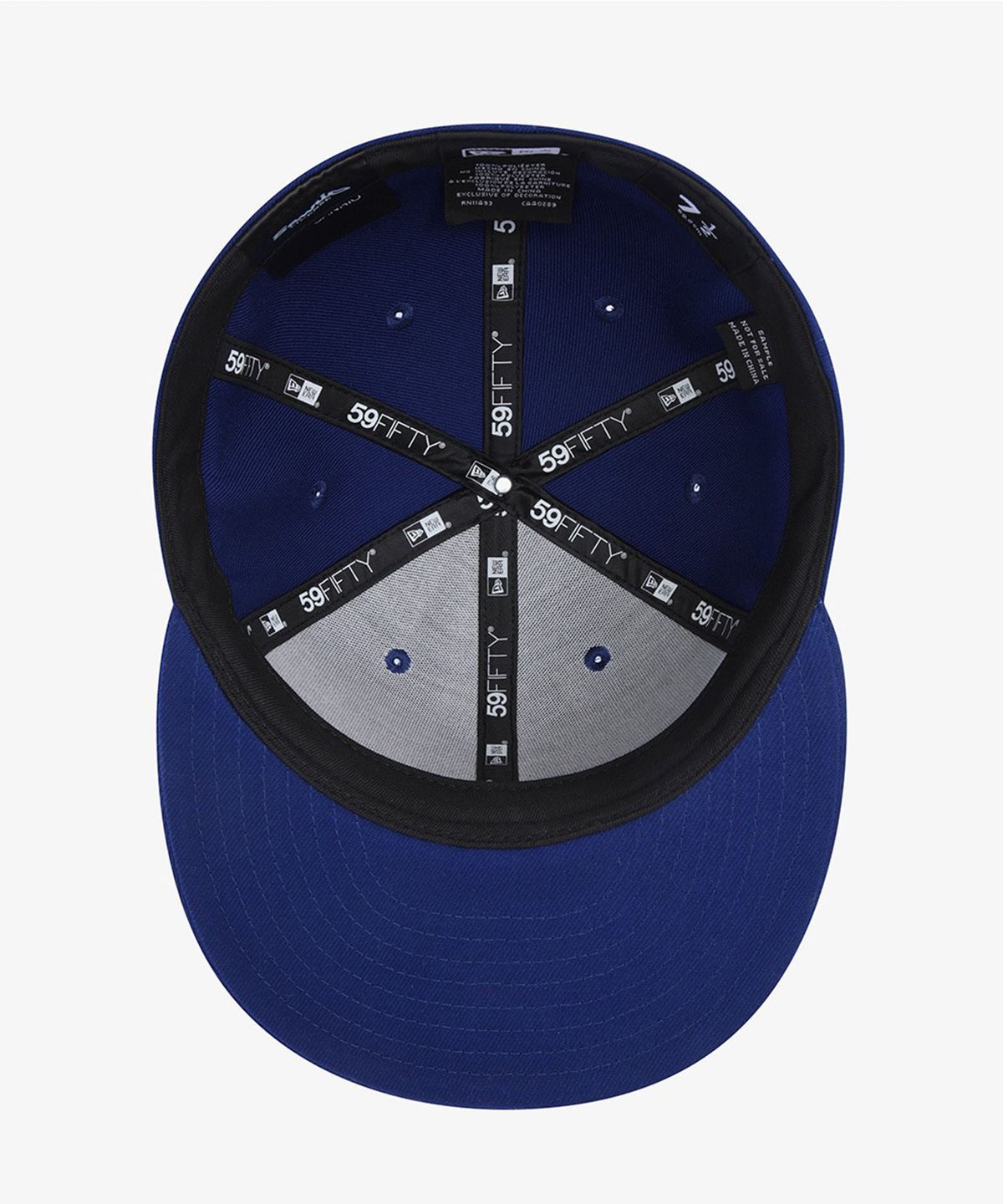 뉴에라(NEW ERA) 산리오 헬로 키티 스와로브스키 피티드캡 다크 로얄