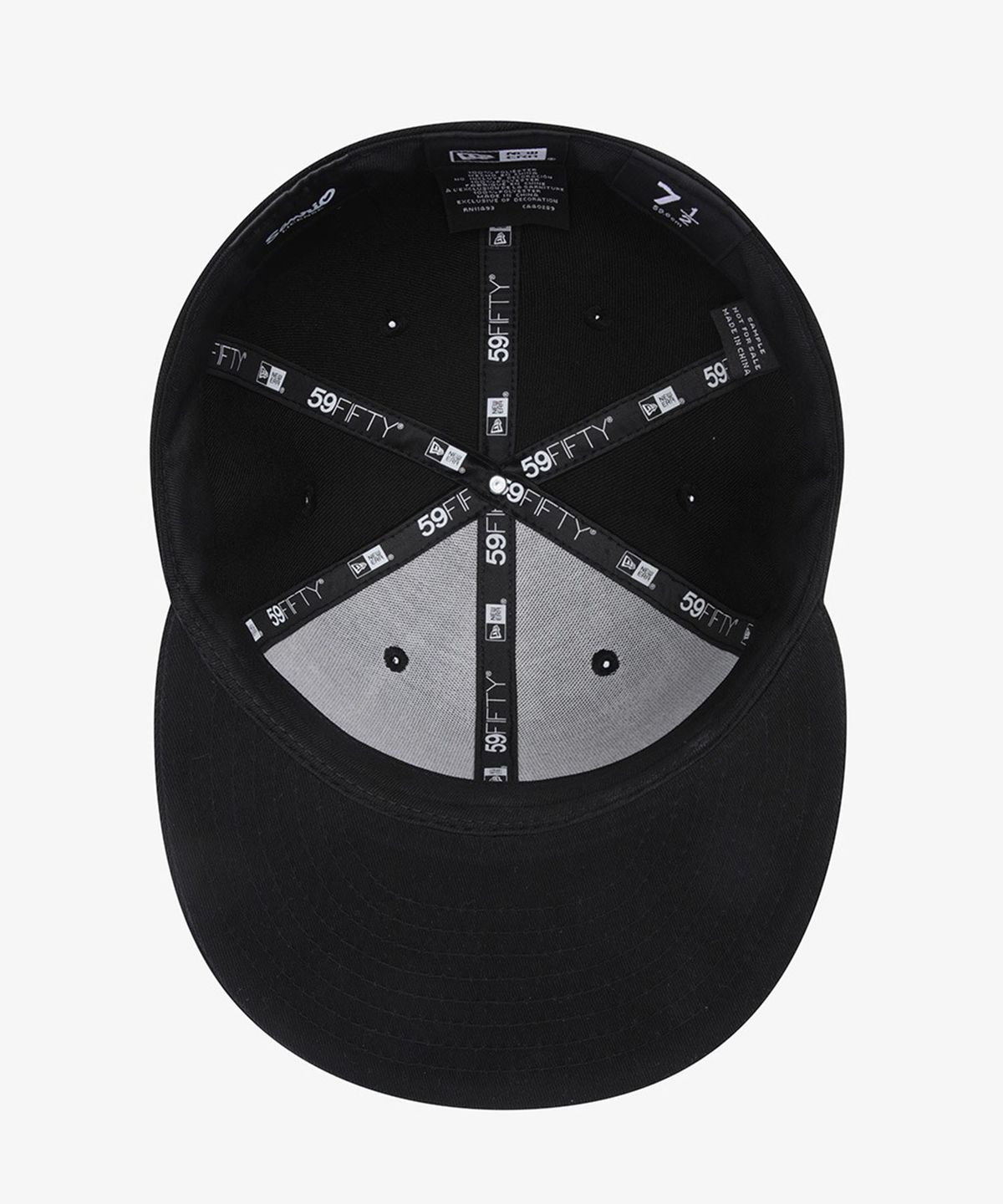 뉴에라(NEW ERA) 산리오 헬로 키티 스와로브스키 피티드캡 블랙