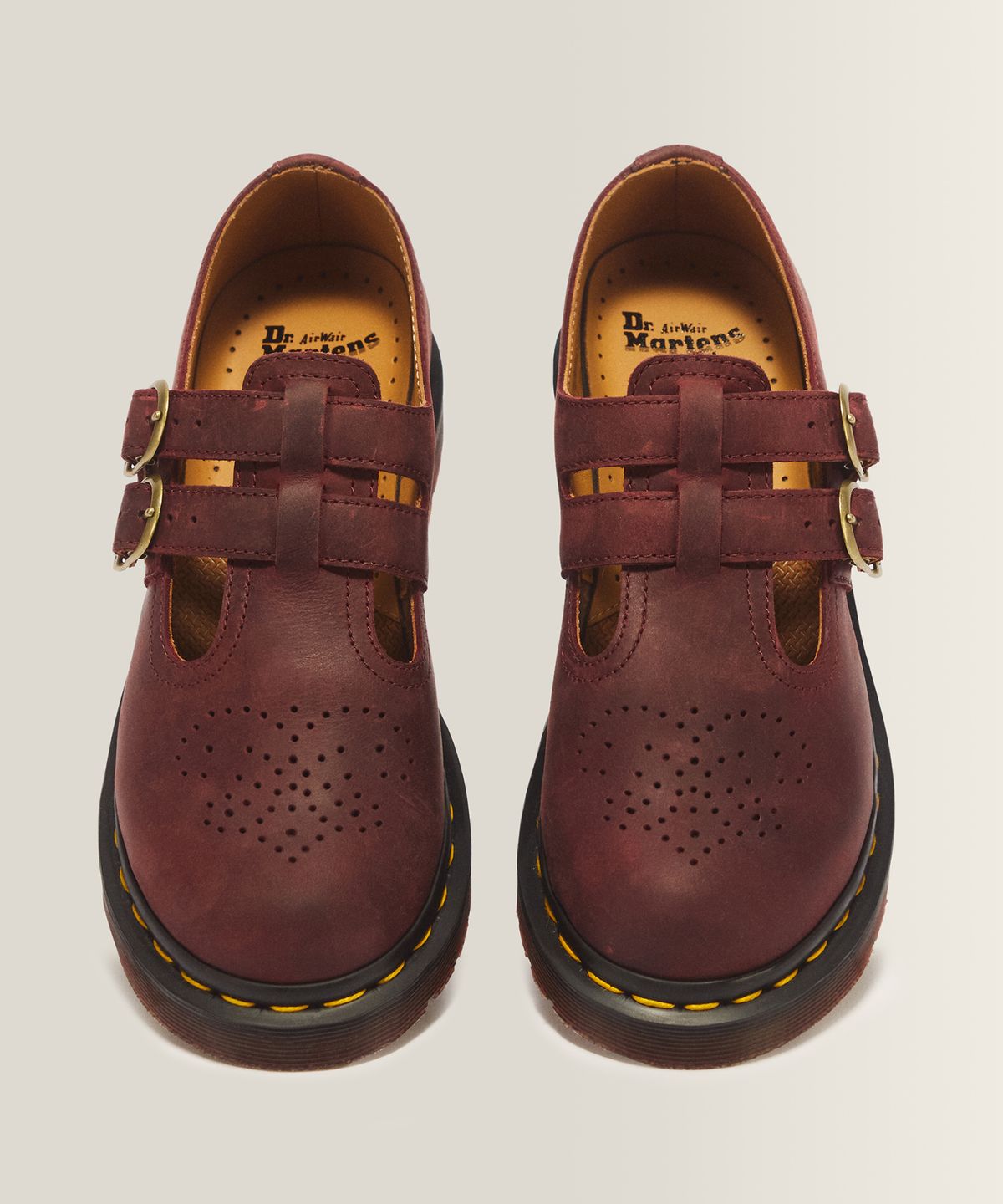 닥터마틴(DR.MARTENS) 8065 메리 제인 슈즈 - 체리 레드 크레이지 호스 / 30914600