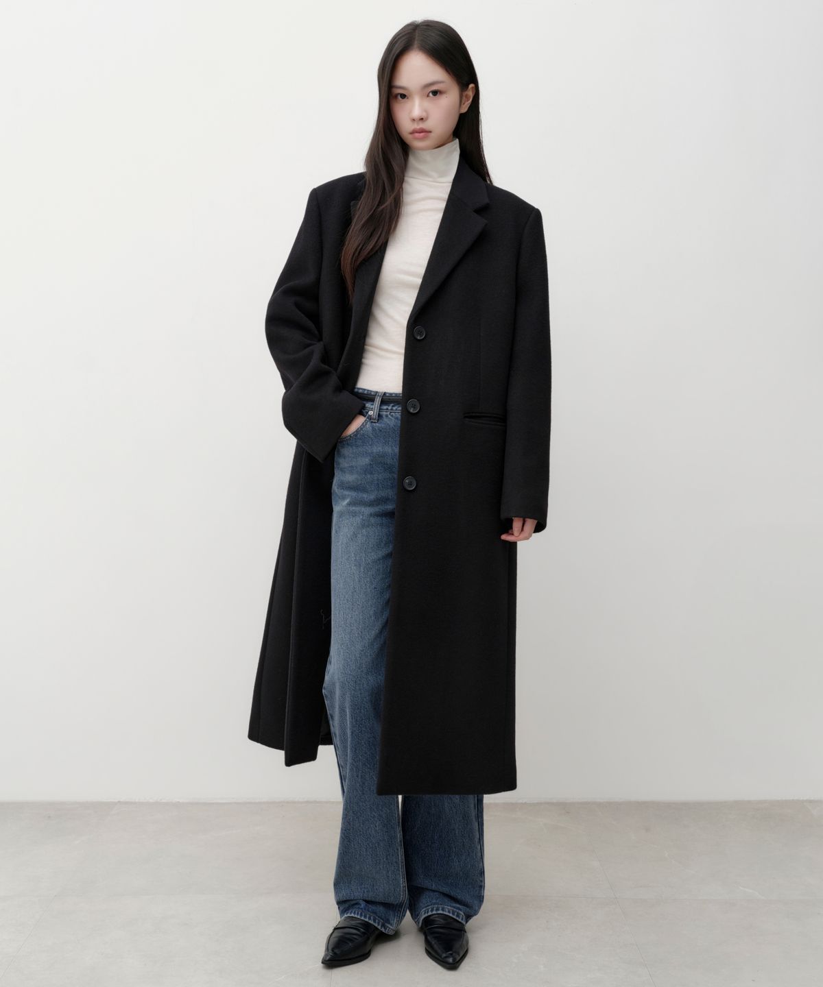 무신사 스탠다드 우먼(MUSINSA STANDARD WOMAN) 우먼즈 캐시미어 블렌드 오버 숄더 싱글 코트 [블랙]